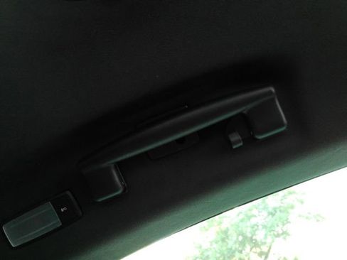 Used 2022 Maserati Levante GT image 33