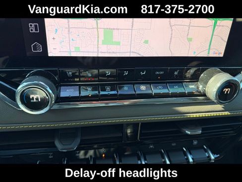 Used 2025 Chevrolet Colorado ZR2 w/ Technology Package image 22