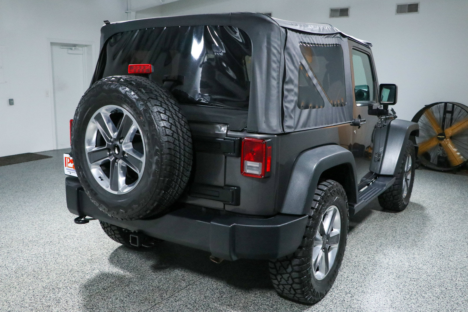 Used 2018 Jeep Wrangler Sport AWD/4WD image 7