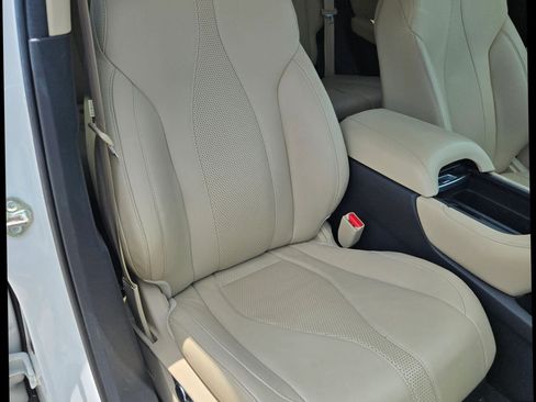 Used 2019 Acura RDX FWD w/ Technology Package image 19