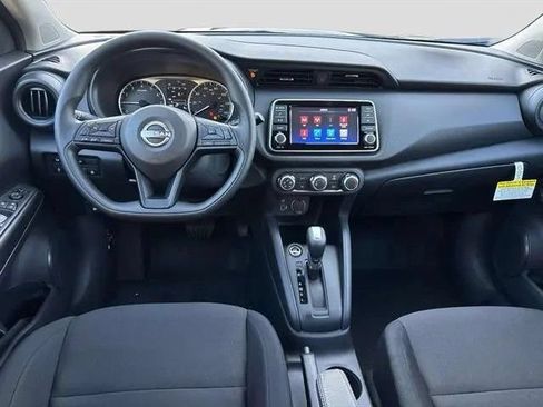 Used 2025 Nissan Kicks Play S FWD image 7