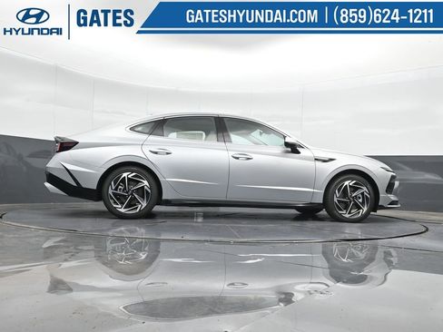 Used 2025 Hyundai Sonata SEL image 35