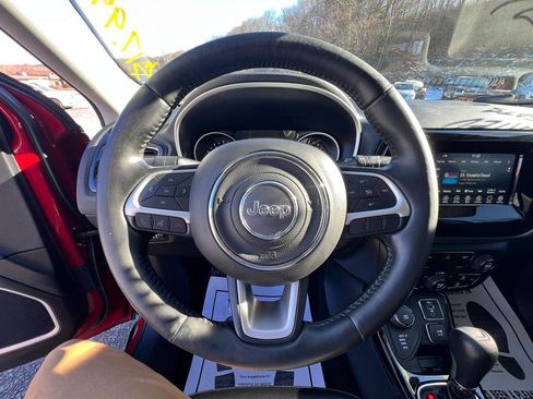 Used 2020 Jeep Compass Altitude image 10