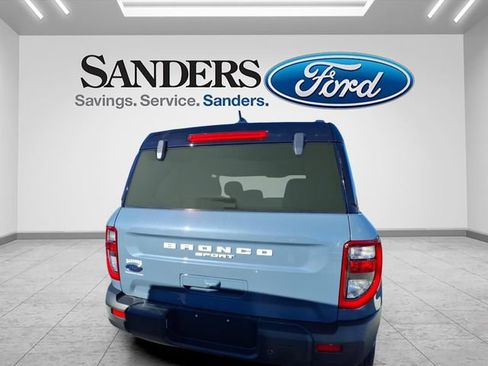 New 2025 Ford Bronco Sport Outer Banks w/ Outer Banks Tech Package+ AWD/4WD image 2
