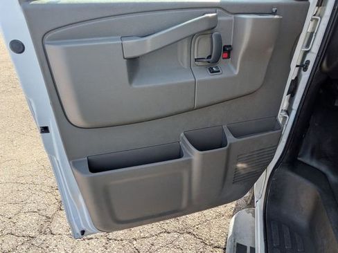 Used 2024 Chevrolet Express 2500 w/ Driver Convenience Package RWD image 13