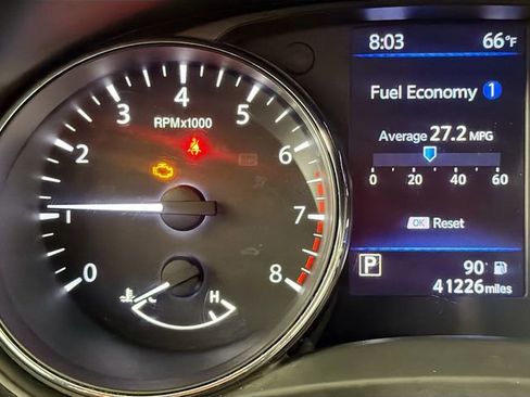 Used 2018 Nissan Rogue S AWD/4WD image 13