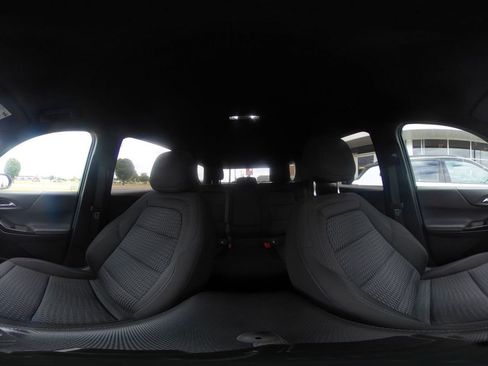 Used 2025 Chevrolet Equinox LT FWD image 43