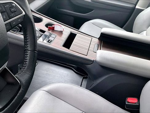 Certified 2022 Toyota Sienna XLE image 17