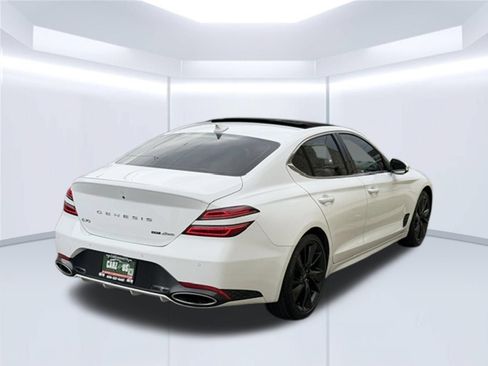 Used 2022 Genesis G70 3.3T w/ Sport Advanced Package AWD/4WD image 5