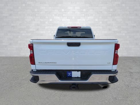 Used 2025 Chevrolet Silverado 2500 LT w/ Convenience Package AWD/4WD image 6