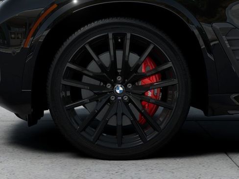 New 2026 BMW X5 xDrive40i w/ M Sport Package AWD/4WD image 7