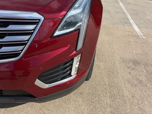 Used 2018 Cadillac XT5 Premium Luxury w/ Driver Assist Package image 12