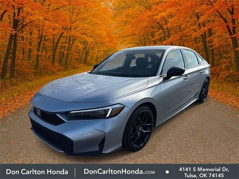 Certified 2025 Honda Civic Sport image 3