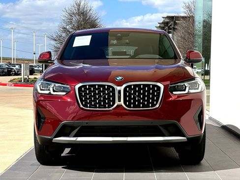 Certified 2025 BMW X4 xDrive30i AWD/4WD image 5