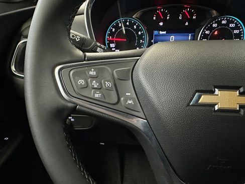 Certified 2024 Chevrolet Equinox LT w/ LPO, Floor Liner Package image 8