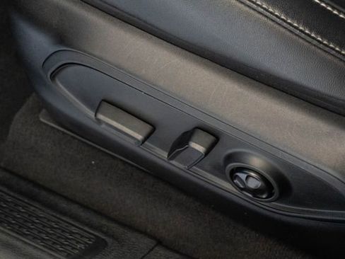 Used 2021 Jeep Grand Cherokee L Limited RWD image 17
