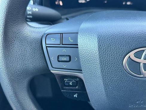 Used 2025 Toyota Camry LE image 21