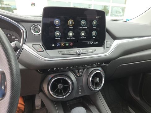 Used 2024 Chevrolet Blazer LT w/ Convenience Package AWD/4WD image 13