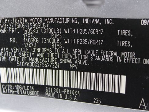 Used 2015 Toyota Sienna XLE Premium FWD image 44