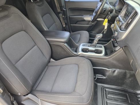 Used 2022 Chevrolet Colorado LT w/ Fleet Safety Package RWD image 14