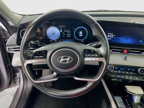 Used 2024 Hyundai Elantra Limited FWD image 22