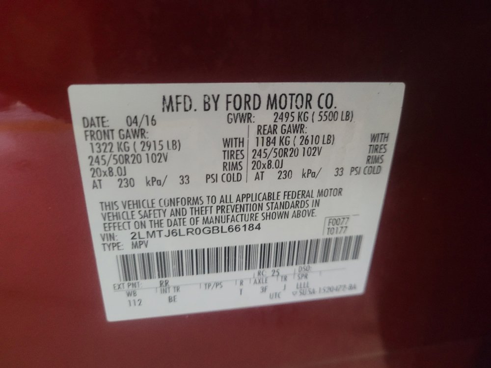 Used 2016 Lincoln MKX Reserve w/ Technology Package FWD image 33