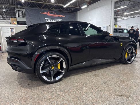 Used 2025 Ferrari Purosangue image 10