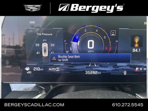 Used 2025 Chevrolet Suburban RST w/ RST Capability Package AWD/4WD image 1