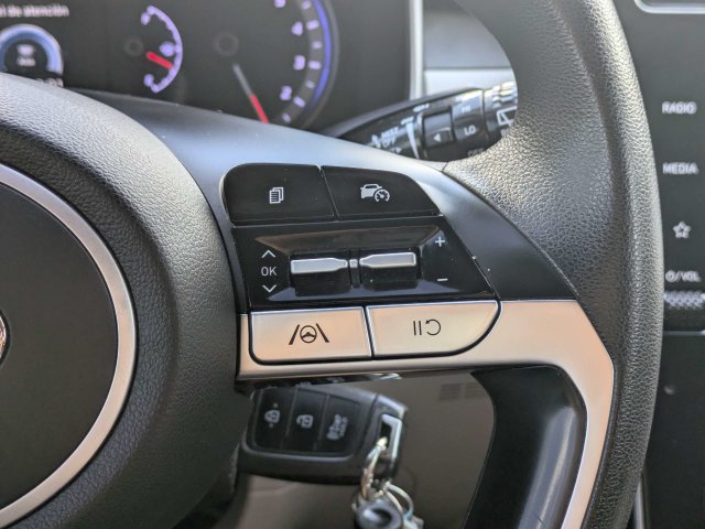 Used 2022 Hyundai Tucson SE FWD image 28