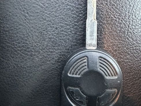 Used 2017 Ford Focus SE image 25