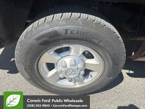 Used 2004 Dodge Ram 2500 Truck SLT w/ Trailer Tow Group RWD image 5