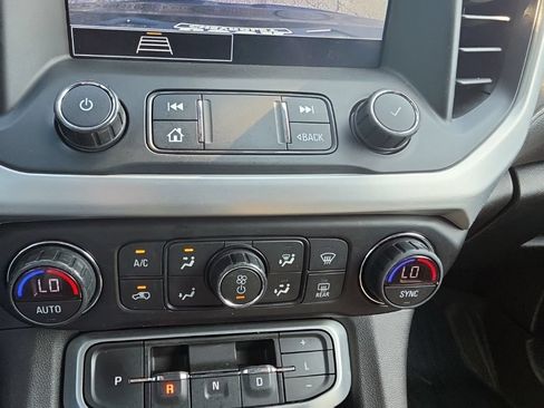 Used 2021 GMC Acadia SLE w/ Driver Convenience Package AWD/4WD image 16