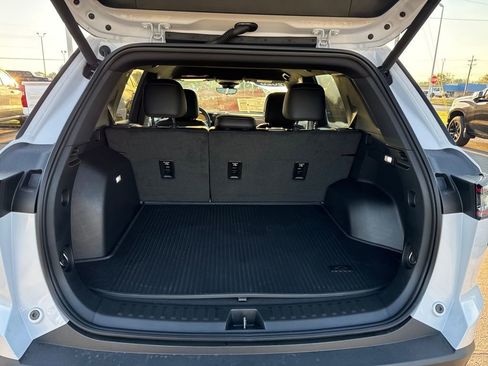 New 2026 Chevrolet Equinox ACTIV w/ Safety and Technology Package image 5