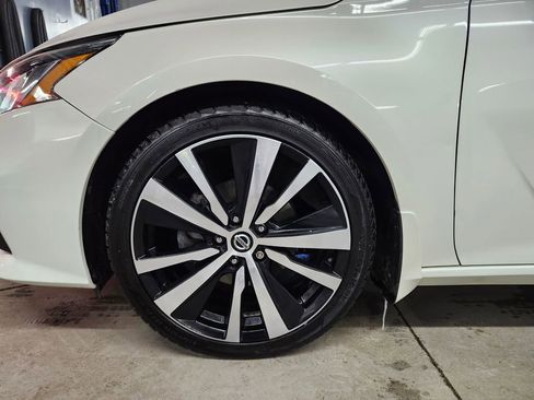 Used 2020 Nissan Altima 2.0 SR image 13