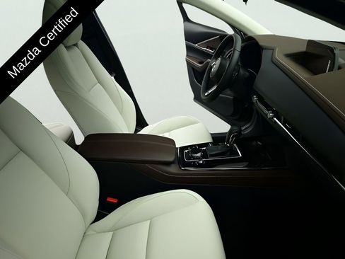Used 2025 MAZDA CX-30 AWD 2.5 S w/ Premium Package image 12