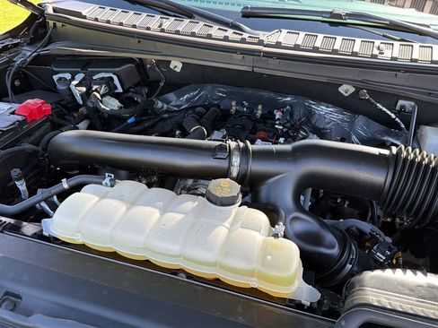 Used 2024 Ford Expedition Limited RWD image 39