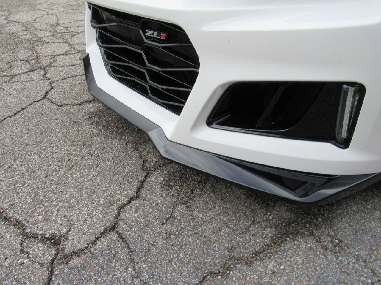 Used 2017 Chevrolet Camaro ZL1 RWD image 13