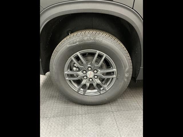 New 2026 GMC Acadia Elevation w/ LPO, Floor Liner Package AWD/4WD image 40