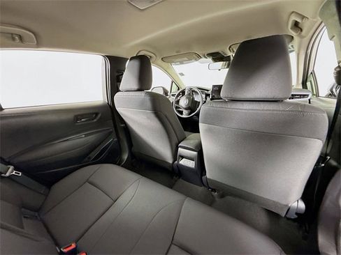 Certified 2025 Toyota Corolla LE image 28