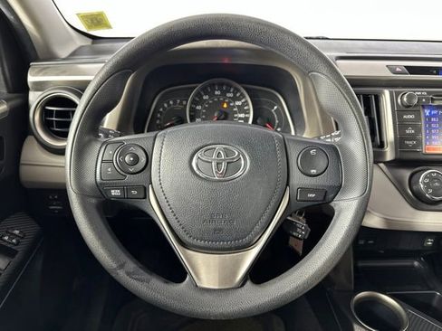 Used 2013 Toyota RAV4 LE AWD/4WD image 14