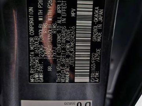 Used 2021 Toyota 4Runner SR5 image 23