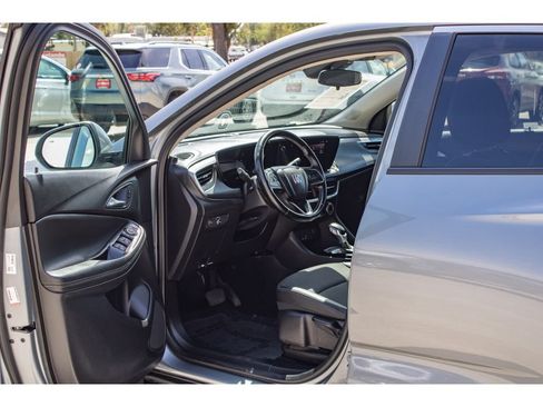 Used 2024 Buick Encore GX Preferred FWD image 25