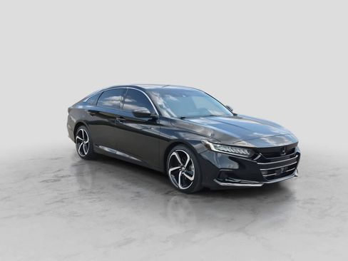 Used 2021 Honda Accord Sport Special Edition image 2