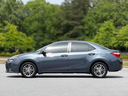Used 2015 Toyota Corolla LE FWD image 9