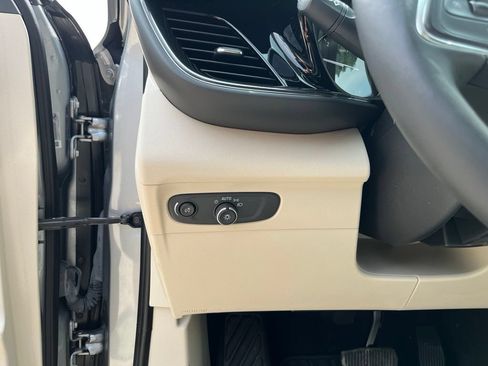 Used 2023 Buick Envision Preferred AWD/4WD image 23