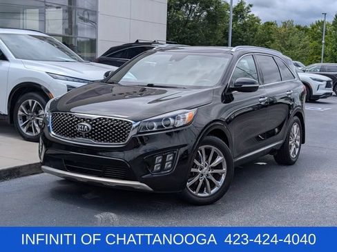 Used 2018 Kia Sorento SX FWD image 1