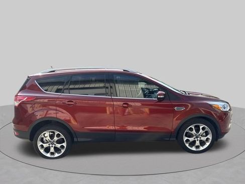 Used 2016 Ford Escape Titanium AWD/4WD image 9