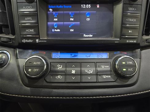 Used 2018 Toyota RAV4 XLE image 19