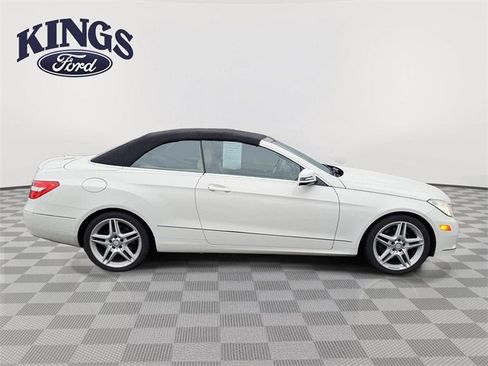 Used 2011 Mercedes-Benz E 350 Cabriolet image 6