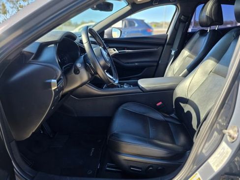 Used 2019 MAZDA MAZDA3 AWD Hatchback w/ Premium Pkg image 12